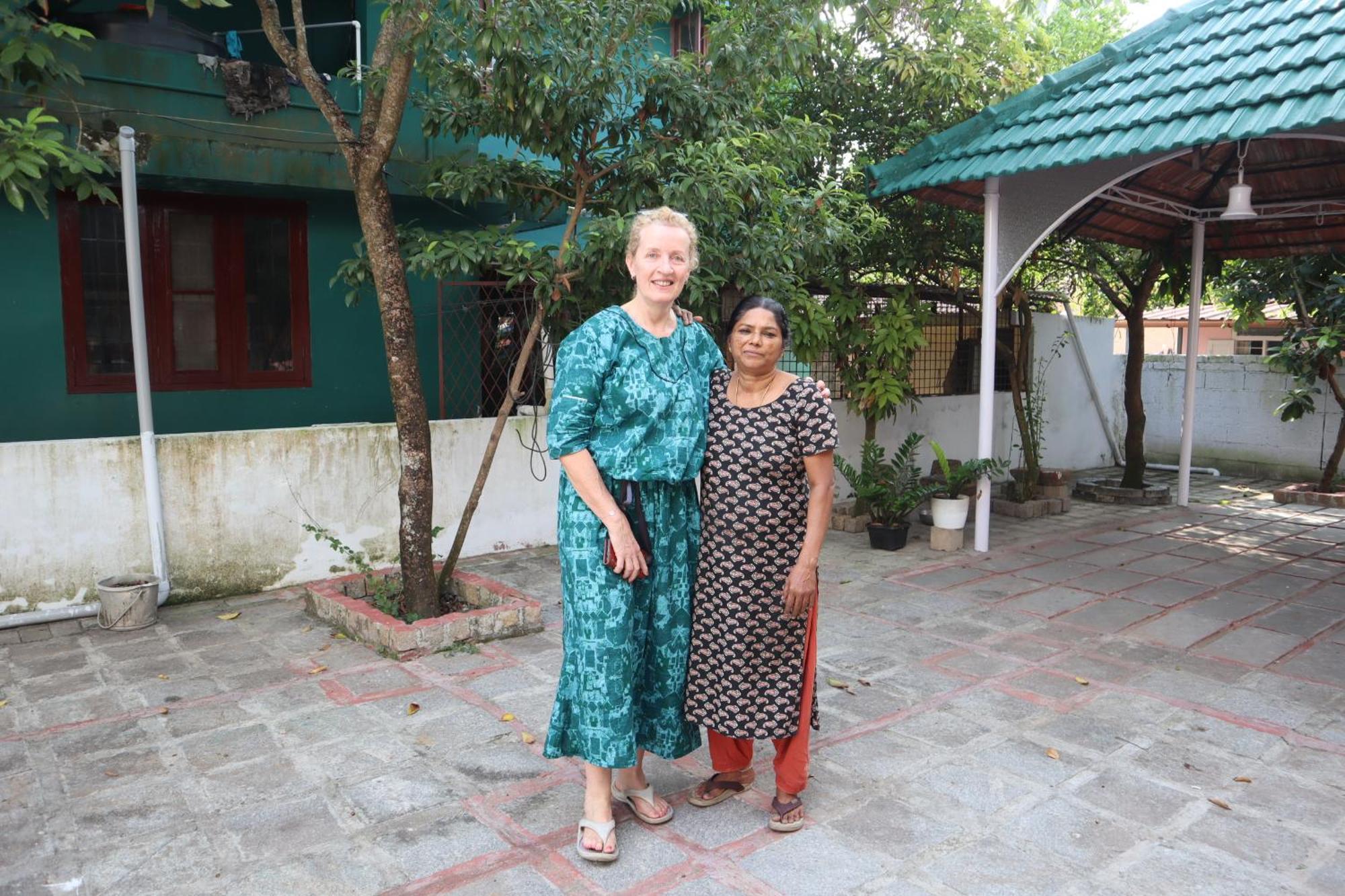 Guestland Homestay Kochi Exteriör bild