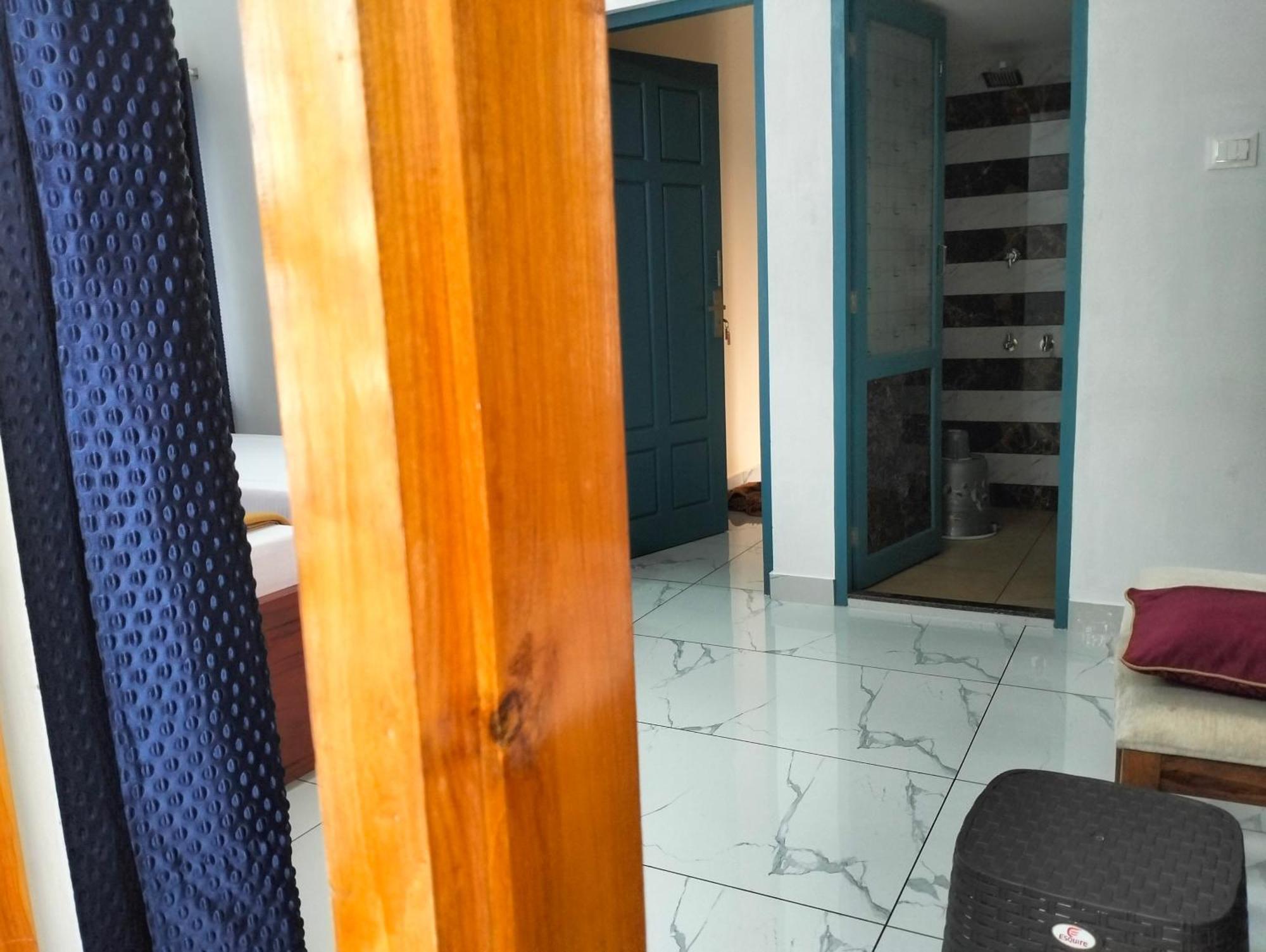 Guestland Homestay Kochi Exteriör bild